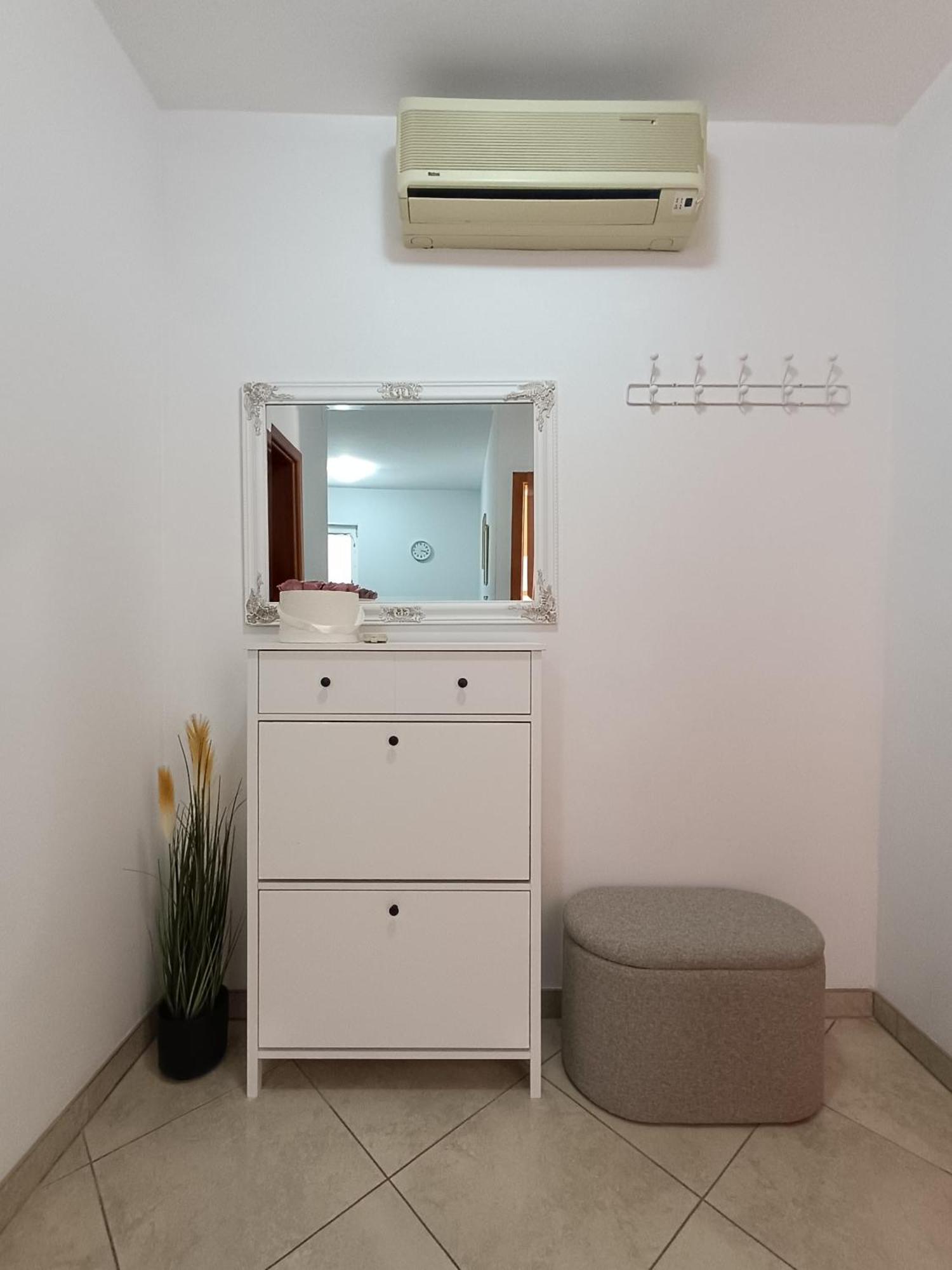 Apartments Kraljic I Baška Eksteriør bilde