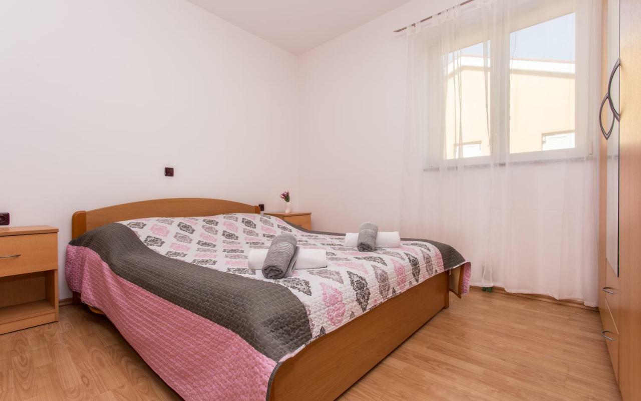 Apartments Kraljic I Baška Eksteriør bilde
