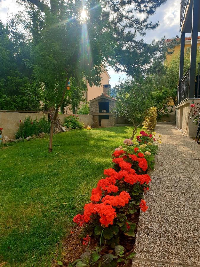 Apartments Kraljic I Baška Eksteriør bilde